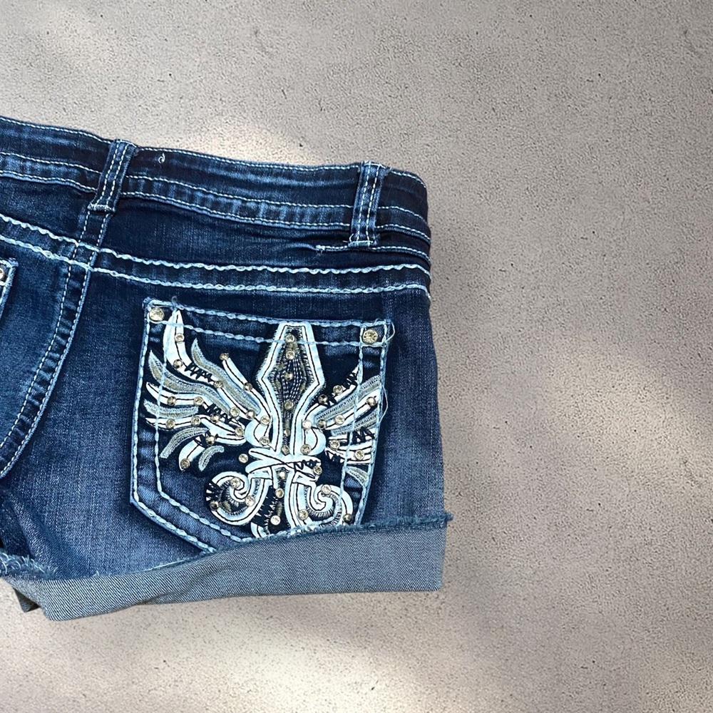 Telepatia Low-Mid Blue Denim Shorts - Picture 4 of 4